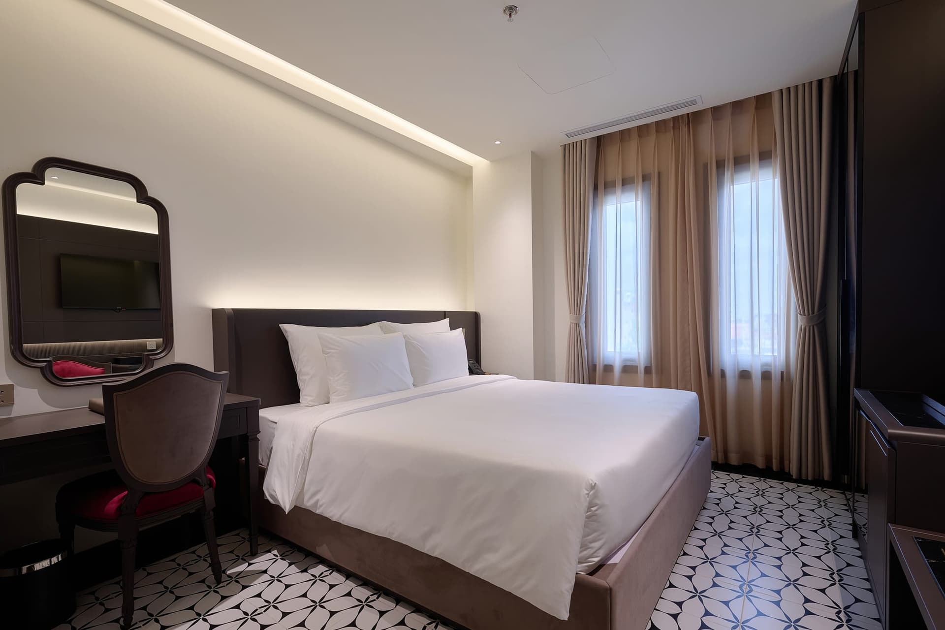Phòng ngủ Phòng Deluxe Có Giường Cỡ King Mercury Hanoi Hotel - ảnh 4