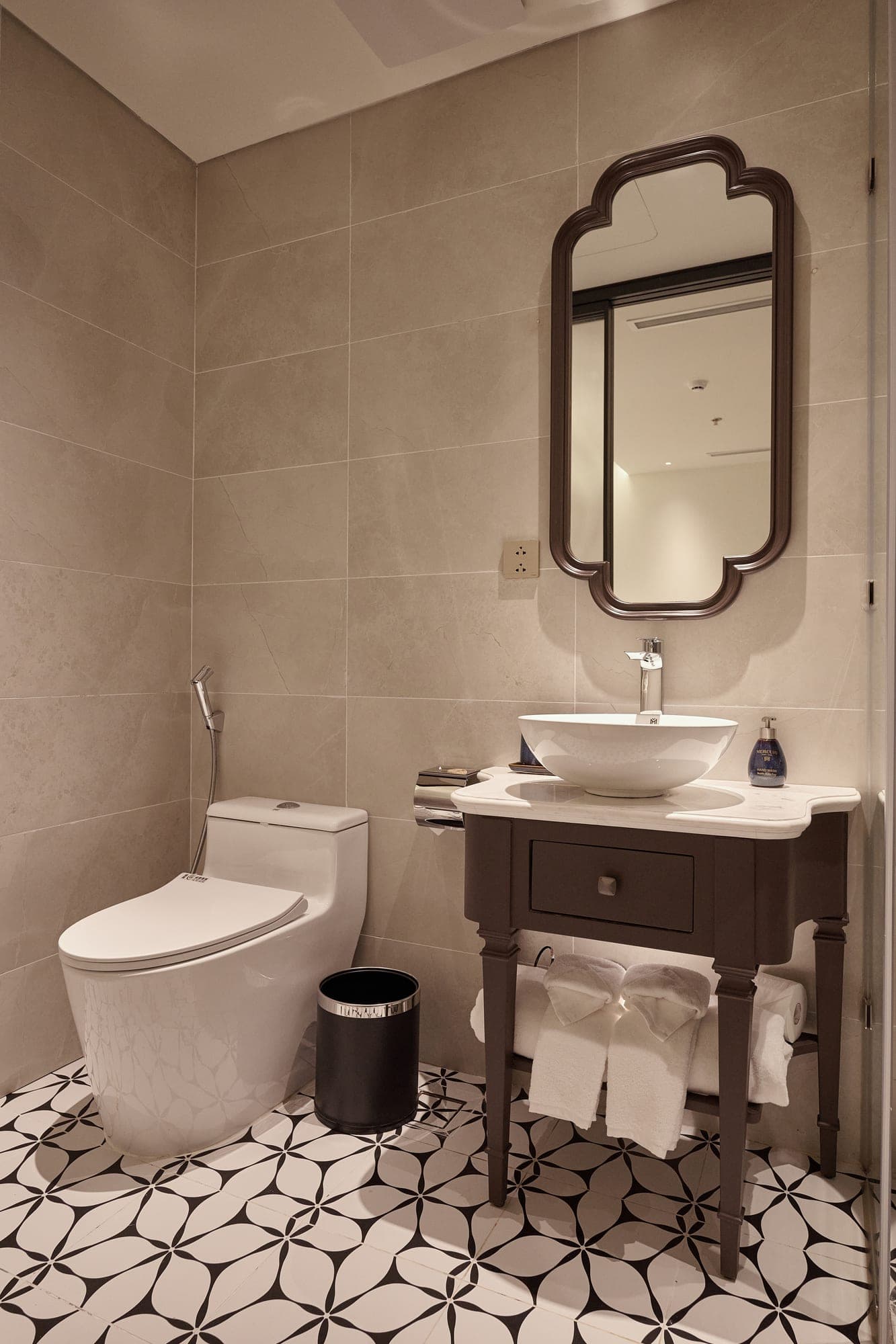 Phòng tắm Phòng Gia Đình 5 người Mercury Hanoi Hotel - ảnh 2