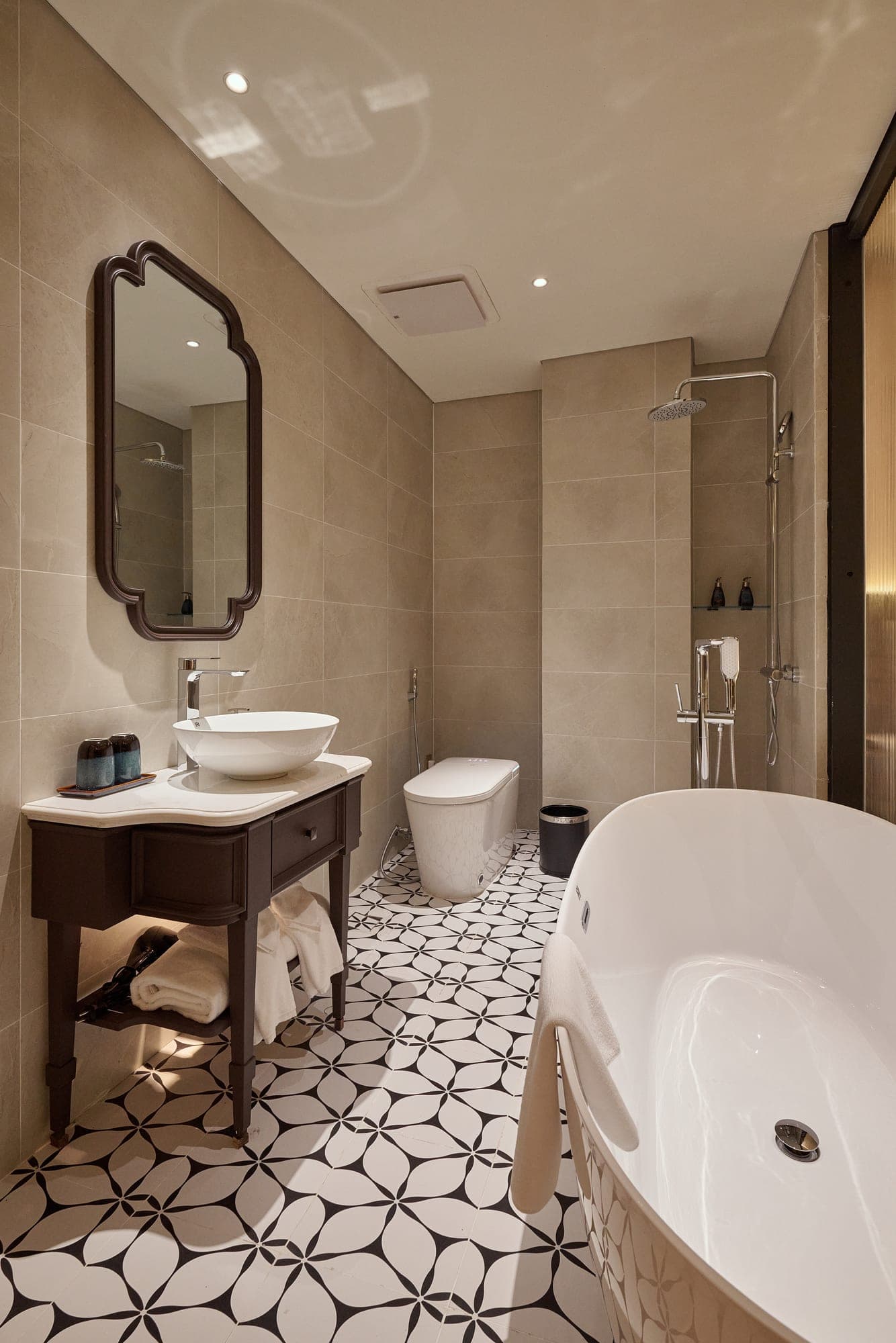 Phòng tắm Phòng 2 Người Nhìn Ra Thành Phố Mercury Hanoi Hotel - ảnh 1